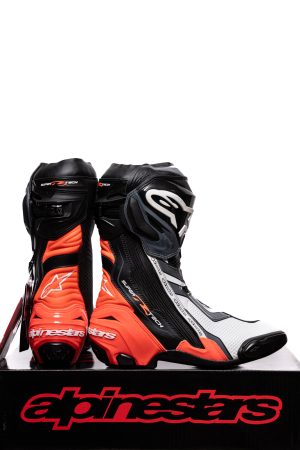 Alpinetars Supertech R versenycsizma