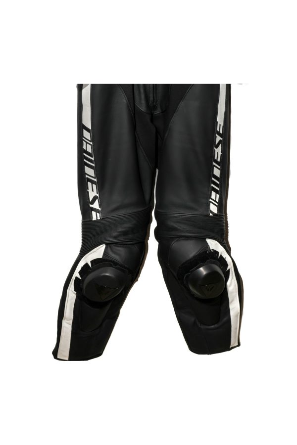Dainese Avro 4 bőrruha