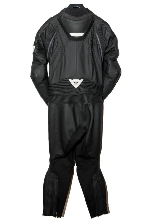Dainese Avro 4 bőrruha