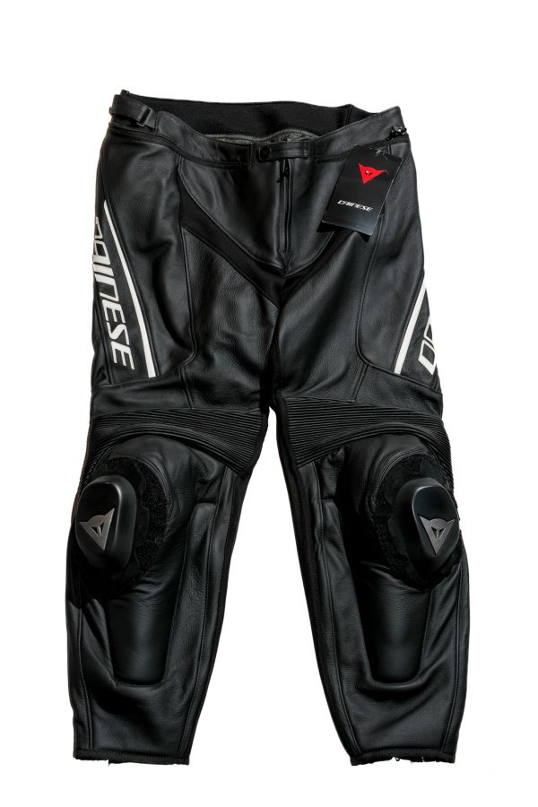 Dainese Delta 3 bőrnadrág